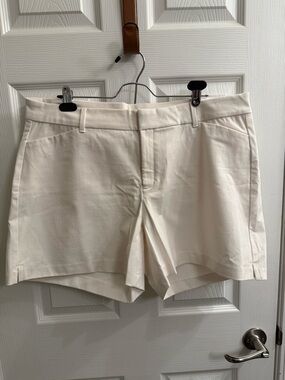 Old Navy Cream High-Rise Tailored Cotton Shorts